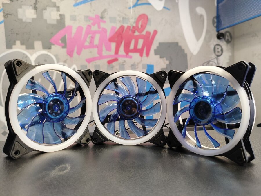 Новые кулеры 120мм с синей подсветкой
