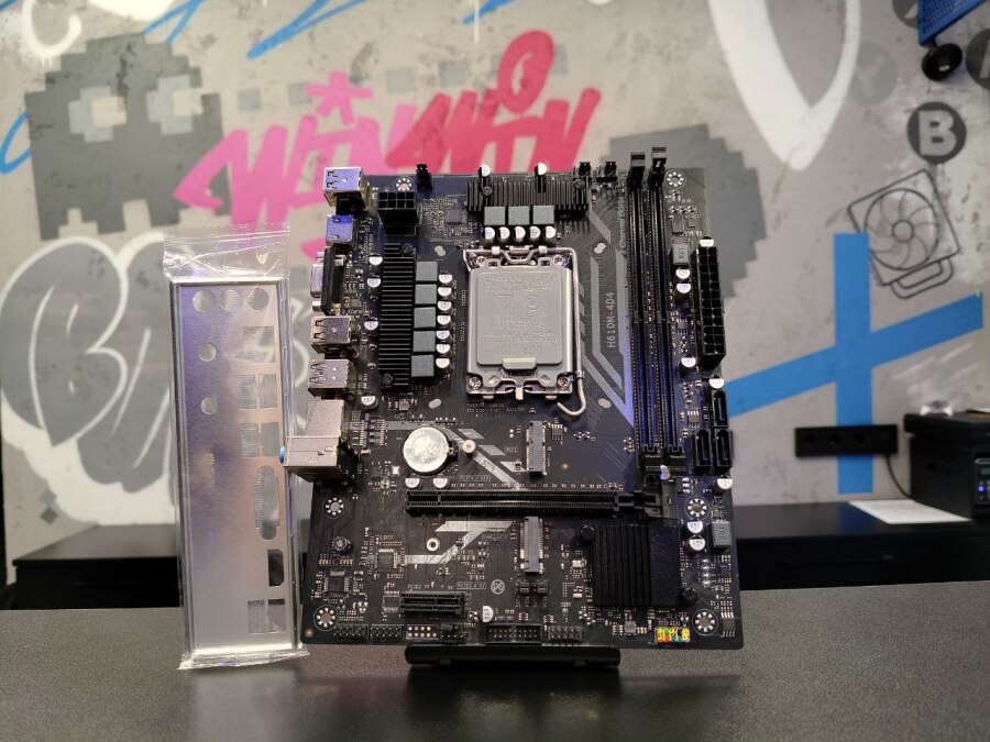 Материнская плата H610M LGA1700 DDR4 WiFi m.2