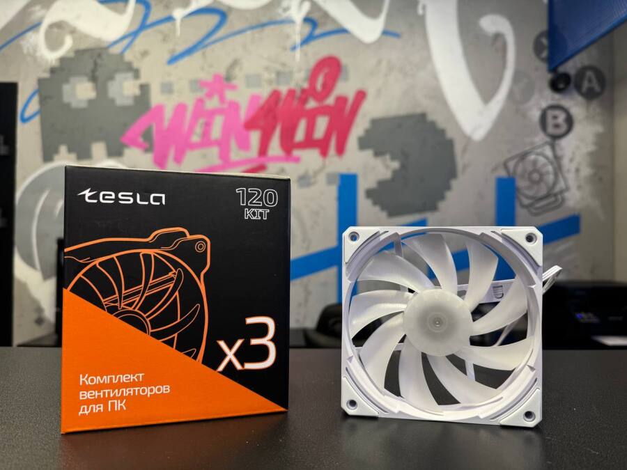 Вентилятор для корпуса TESLA (TSL-120-LW3) белый FRGB