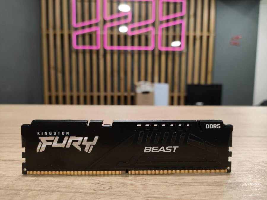 DDR5 8Gb Kingston Fury 5600mhz Оперативная память