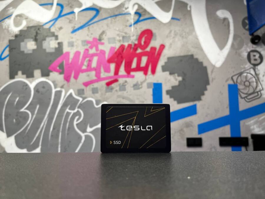 SSD 512gb Tesla 2.5" Новый