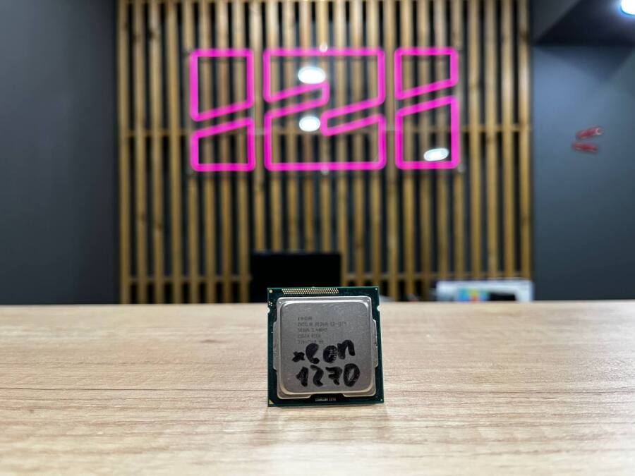 Процессор Intel Xeon E3 1270, 1155, 3.4GHz, 4/8