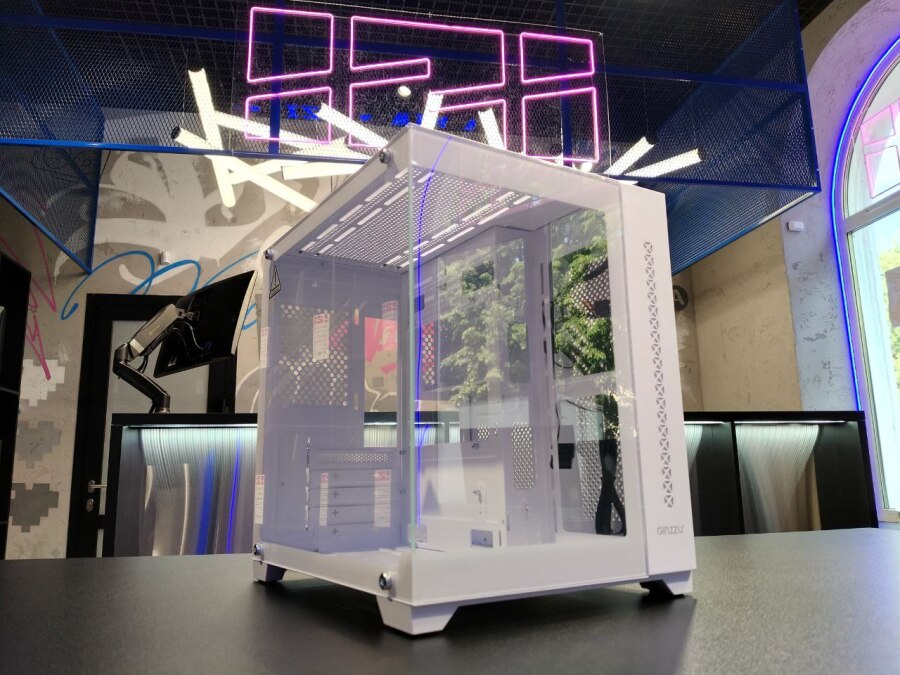 Корпус для пк Ginzzu V420 кубик, белый, RGB подсветка