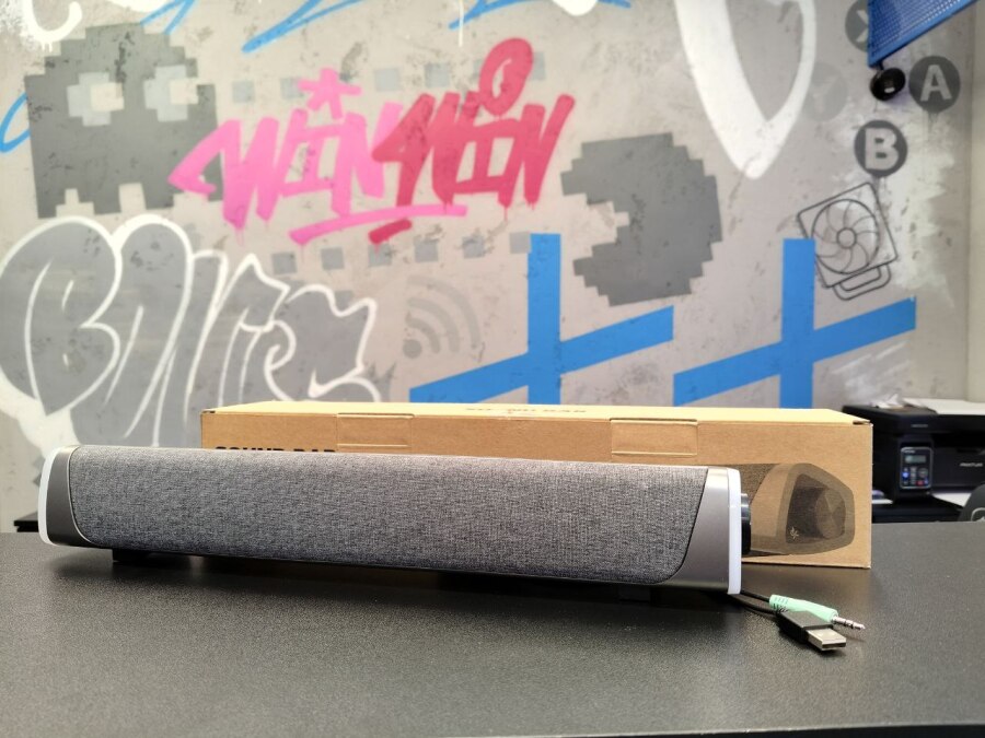 Саундбар V8 AUX/Bluetooth 1000mAh 6W с подсветкой