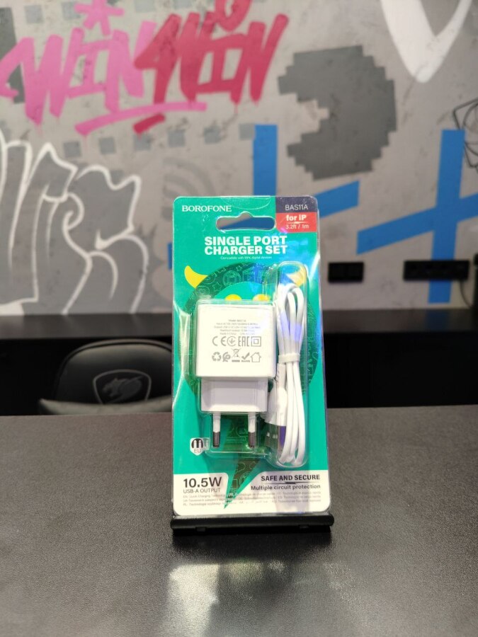 СЗУ BOROFONE BAS11A с USB + кабель Lightning 2.1A