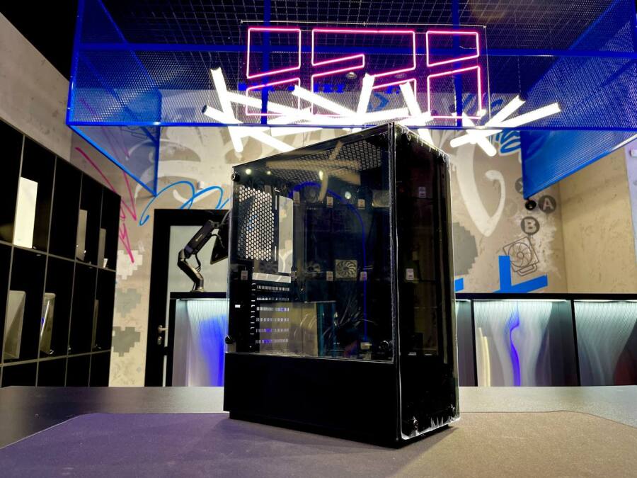 Корпус для пк LOVING COOL 2011F