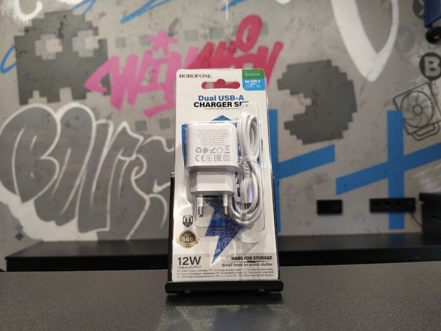 СЗУ BOROFONE BAS41A 2USB + Type-C 12W